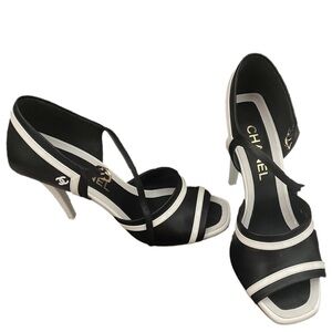 CHANEL Elegant Black and White Heels Sz 37.5